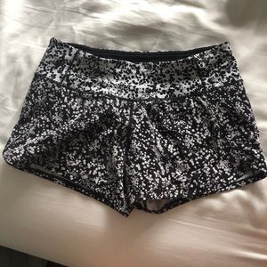 Black and White lulu running shorts